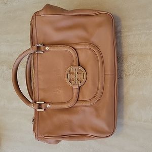 Tory Burch large tan purse, with cross-body strap.